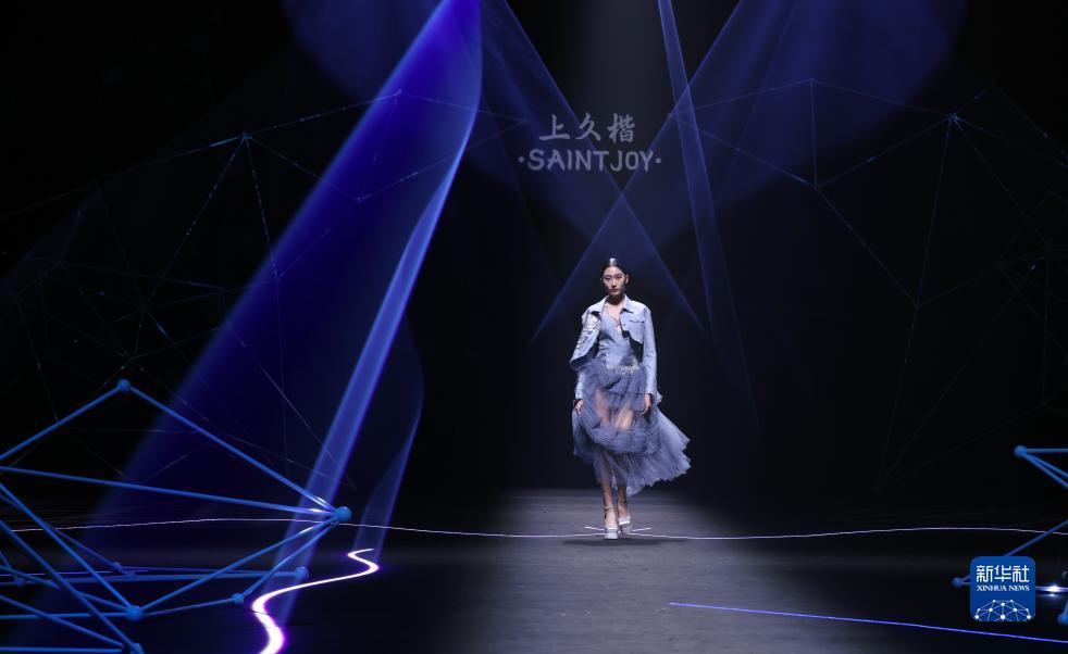 龙虎娱乐网页版